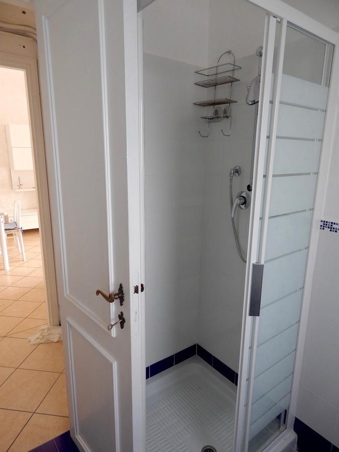 N83 - Numana, trilocale con terrazzo panoramico Exterior foto